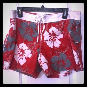 Hawaii Tapa Threads swim shorts sz 11